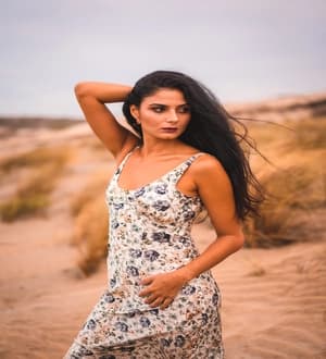 Sophisticated Bangalore escort for special occasions - Professional Bangalore escort companion offering premium companionship services