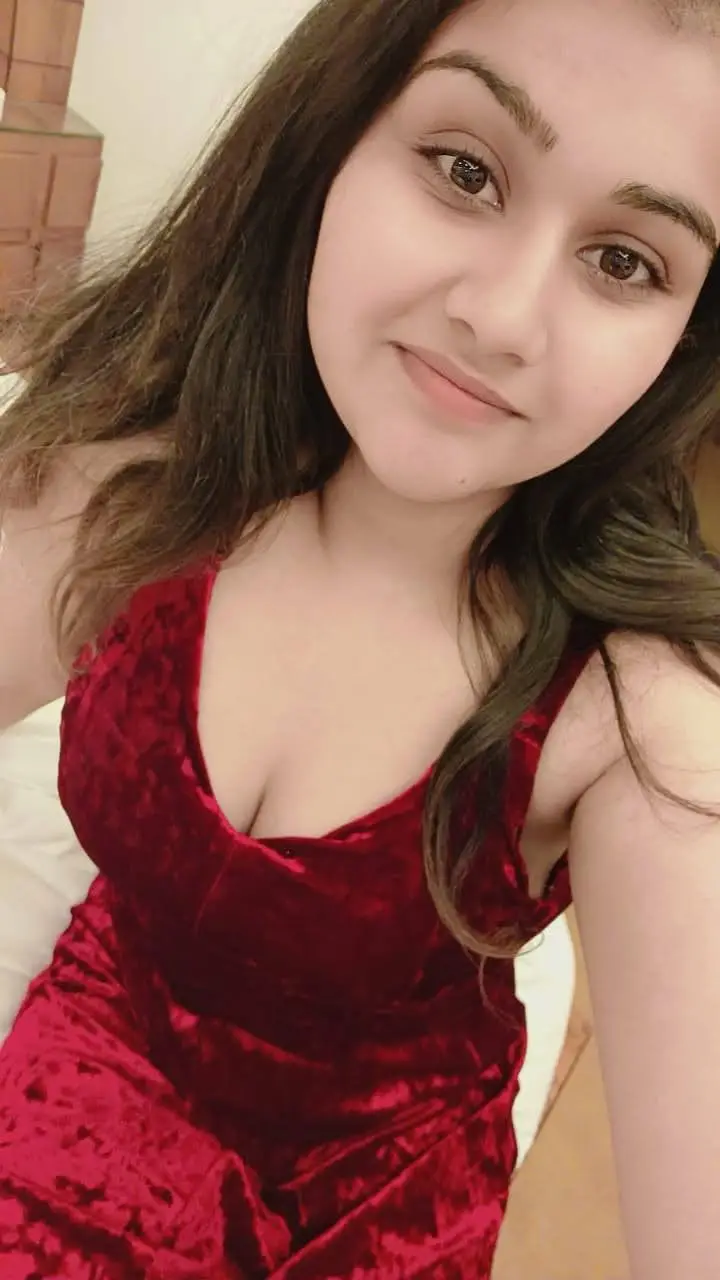 Ayesha Khan - Professional Bangalore escort companion
