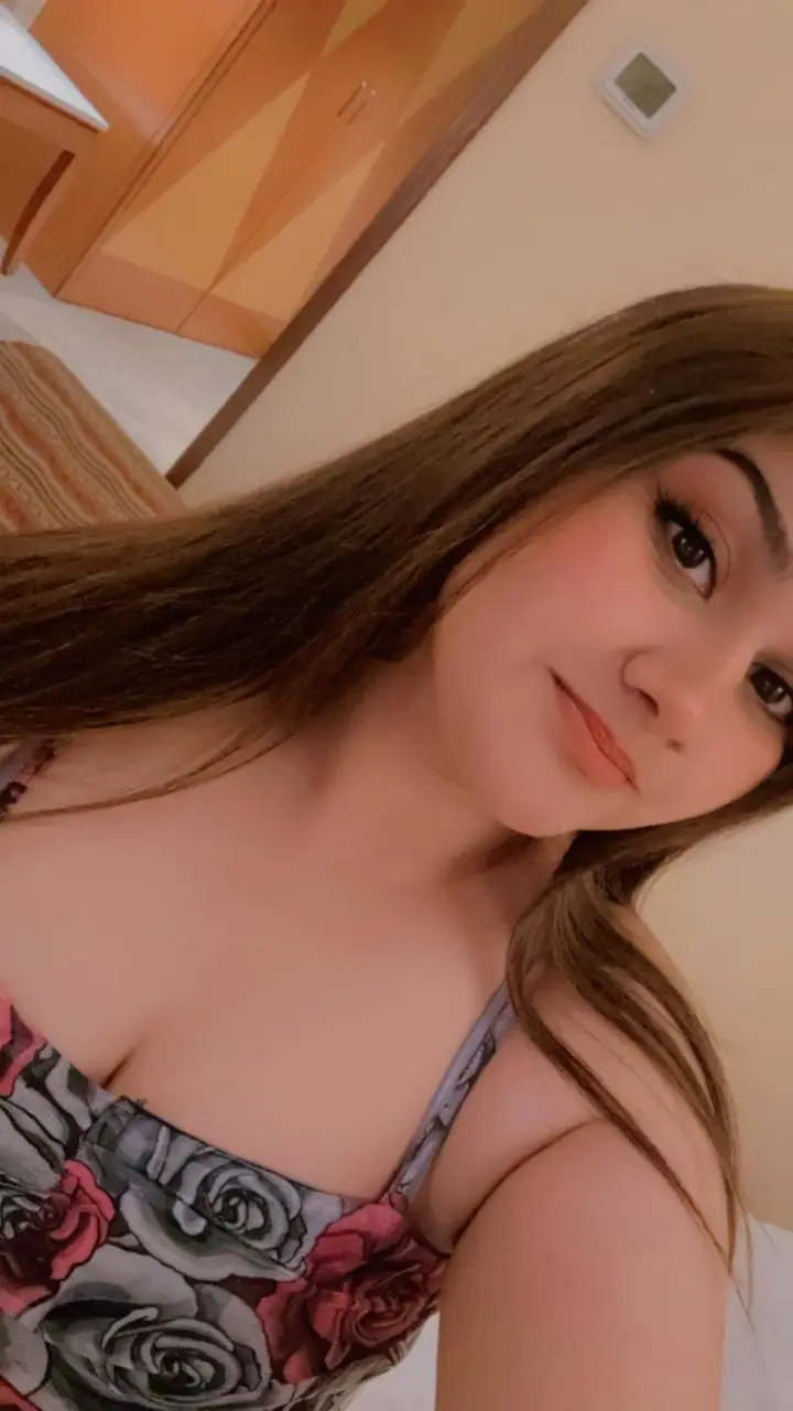 Ayesha Khan - Professional Bangalore escort companion