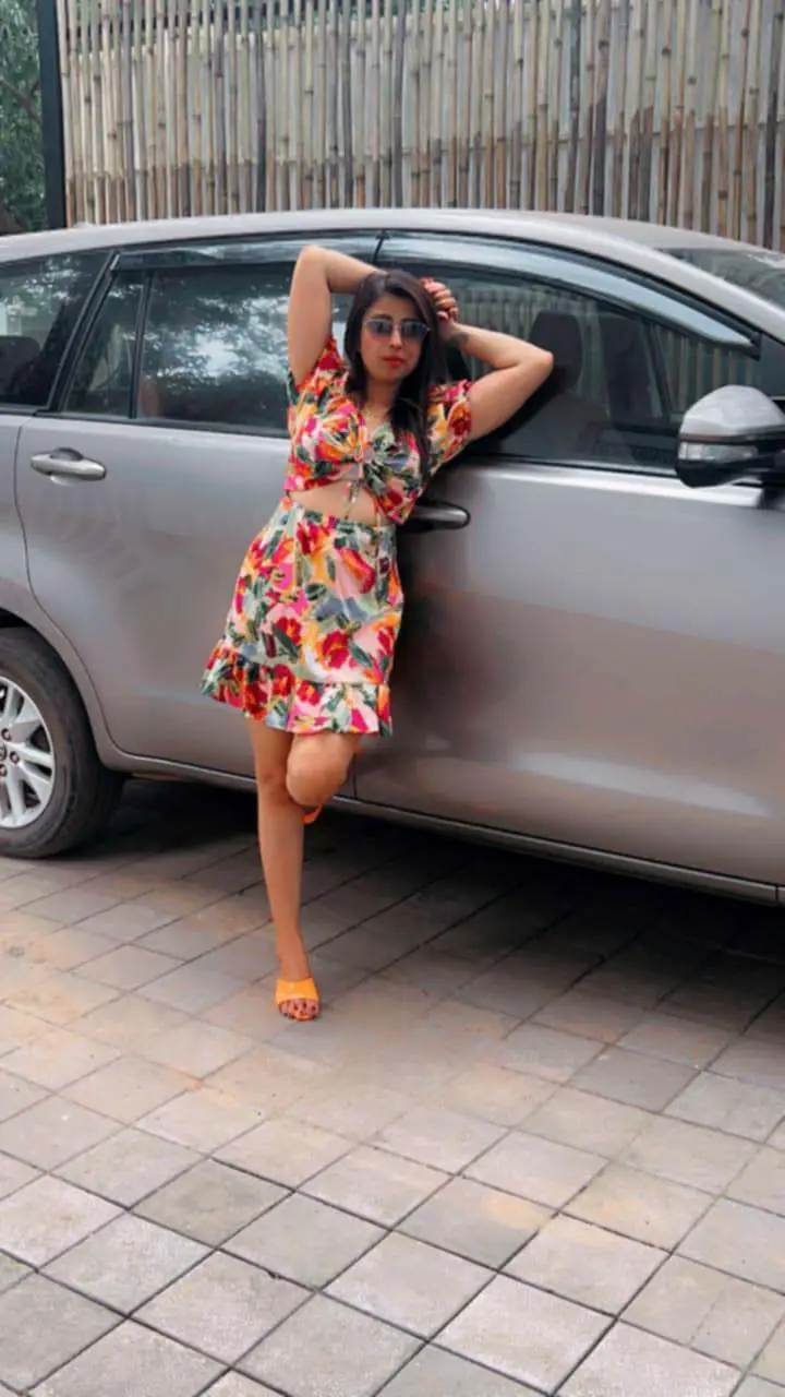 BBA Management Student - Professional Bangalore escort companion