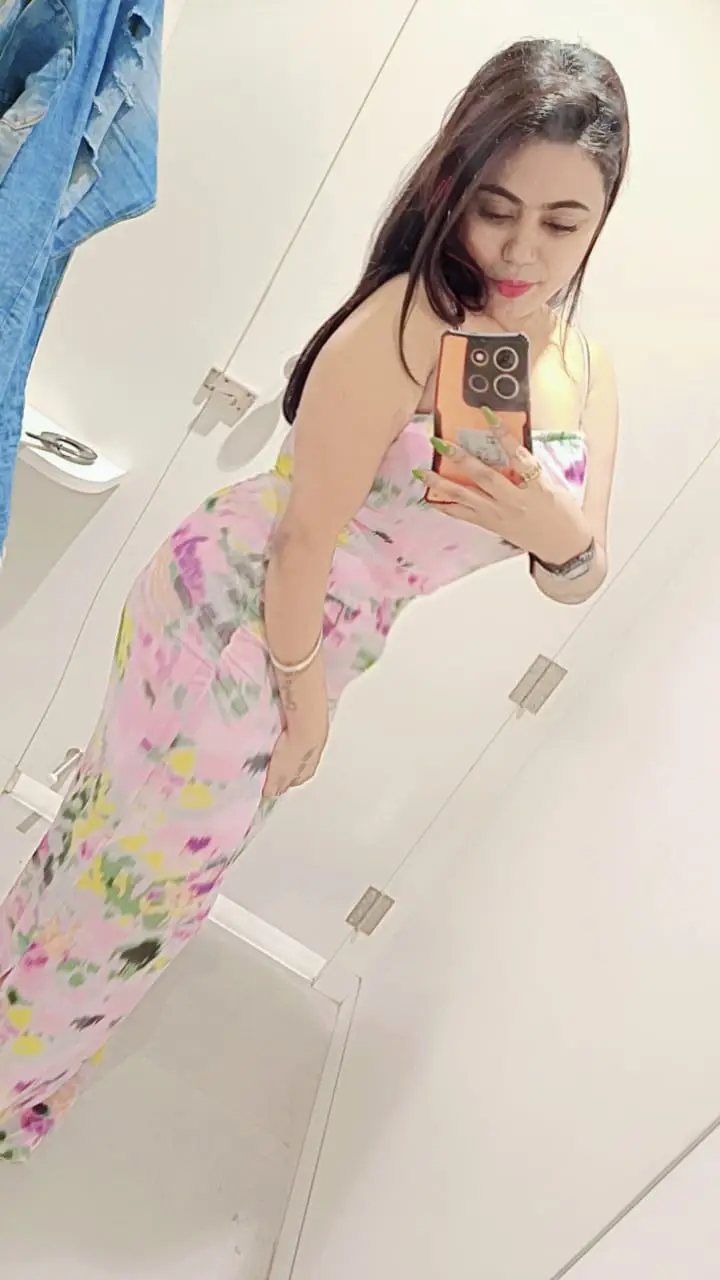 Diya Kolkata Model Girl - Professional Bangalore escort companion