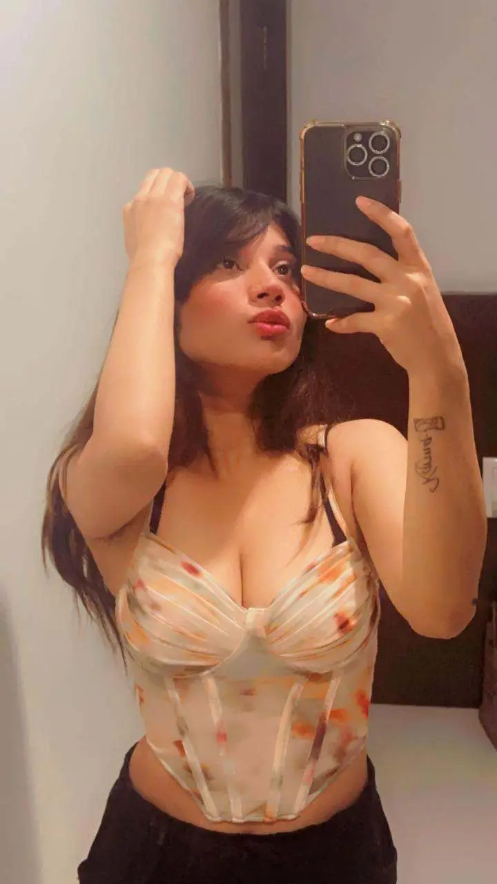 Fiza Modal - Professional Bangalore escort companion