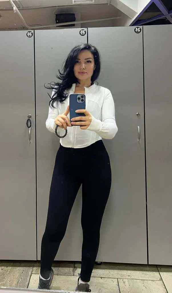 Jacqueline Russian - Professional Bangalore escort companion