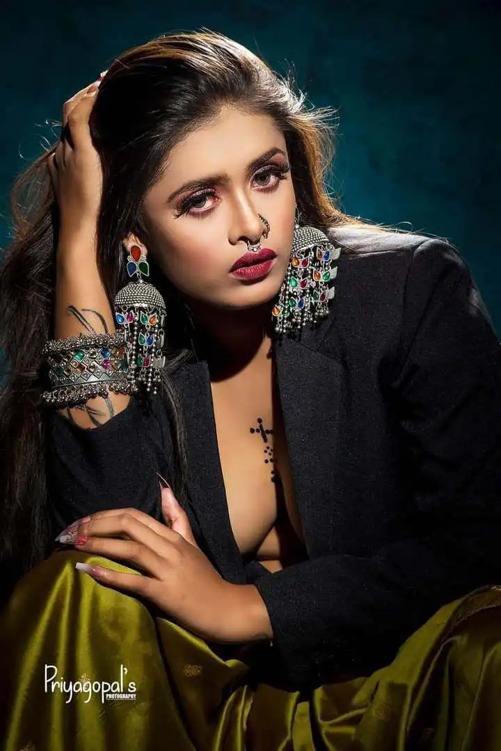 Modeler Zoya Kolkata - Professional Bangalore escort companion