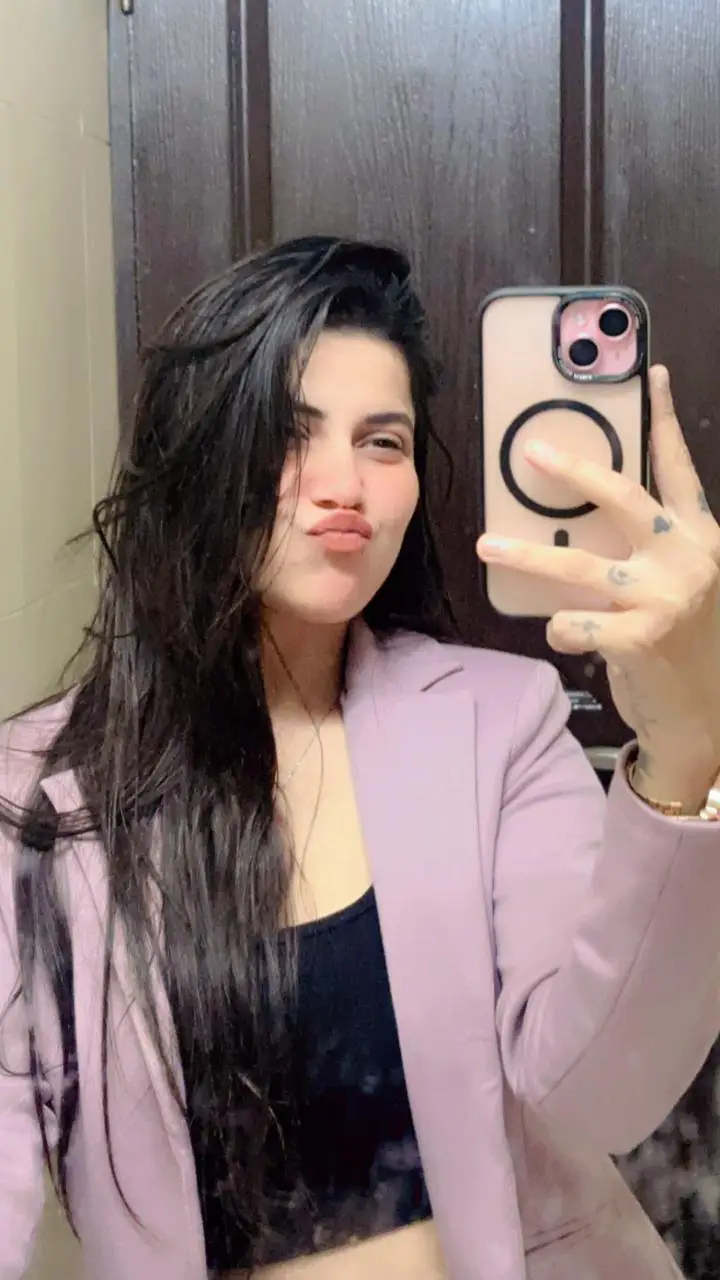 Riya Patel - Professional Bangalore escort companion