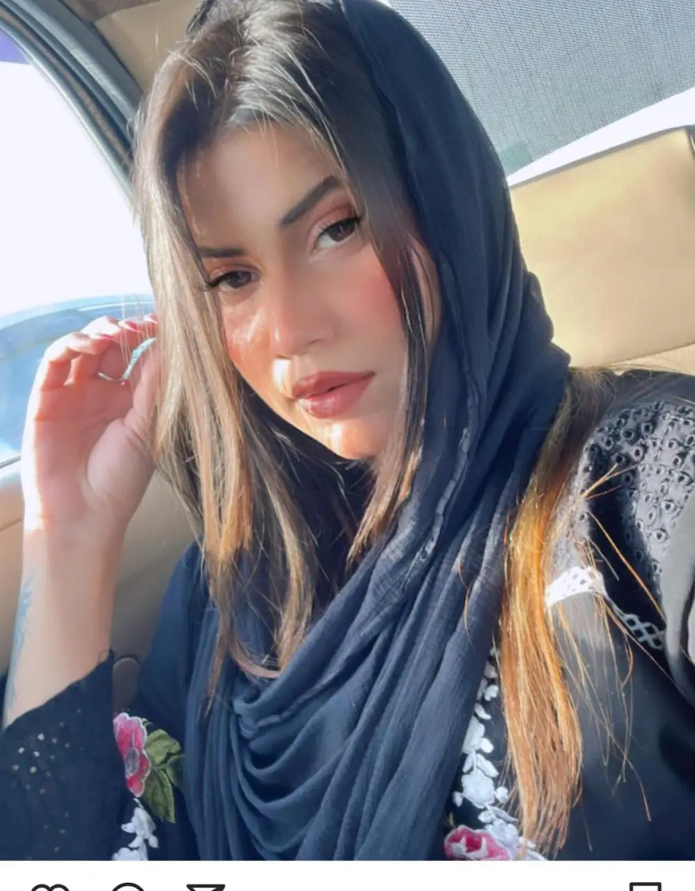 Riya Patel - Professional Bangalore escort companion