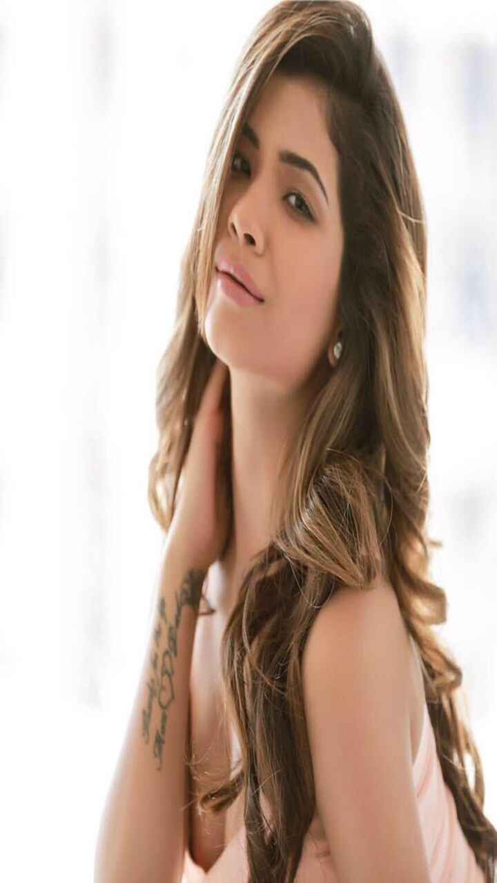 Simran Kaur - Professional Bangalore escort companion